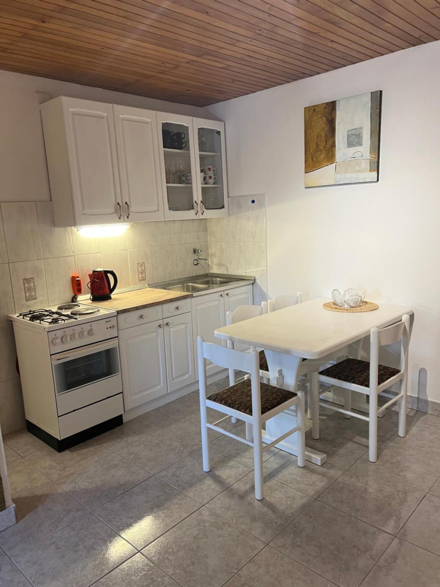 Apartments Bella Vista Makarska Bilik gambar