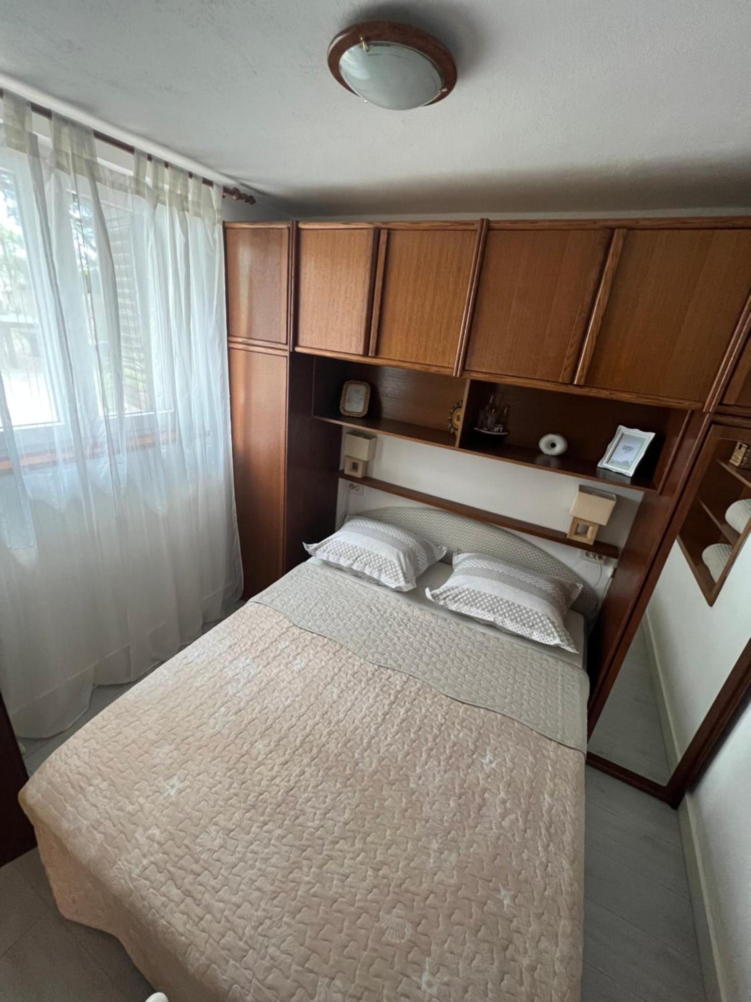 Apartments Bella Vista Makarska Bilik gambar